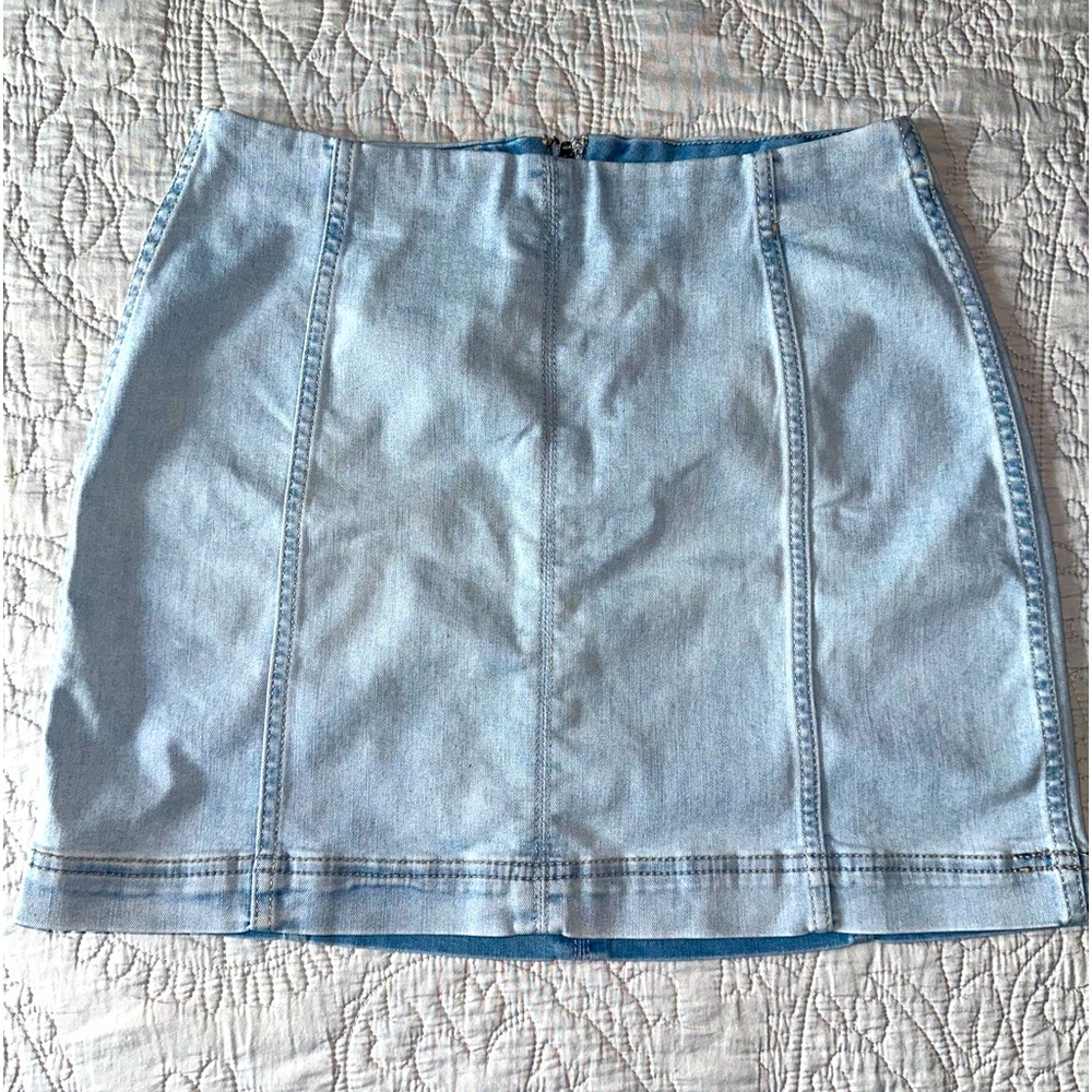 Denim skirt